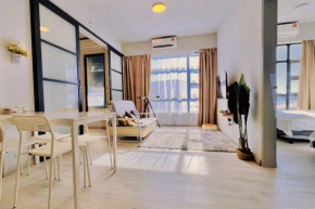 Unity Homestay 合一民宿 JQ NEW Seaview Netflix 5pax